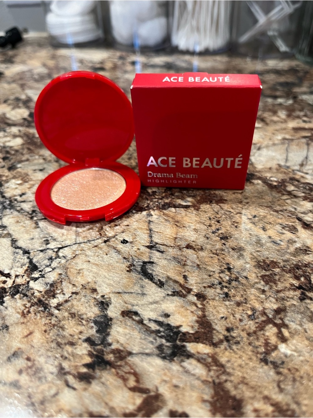 Ace Beauté Drama Beam Highlighter